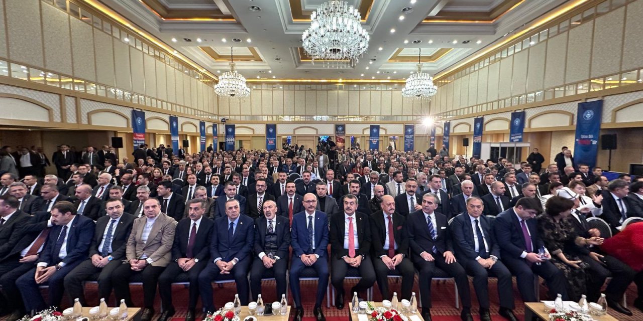 Türk Eğitim-Sen’de "Talip Geylan" Güven Tazeledi: İşte Yeni A Takımı!