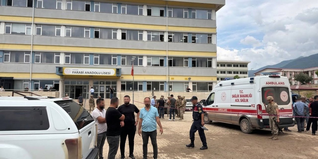 Osmaniye’de Okul Saldırısı: Öğretmen Yeğeni Tarafından Öldürüldü