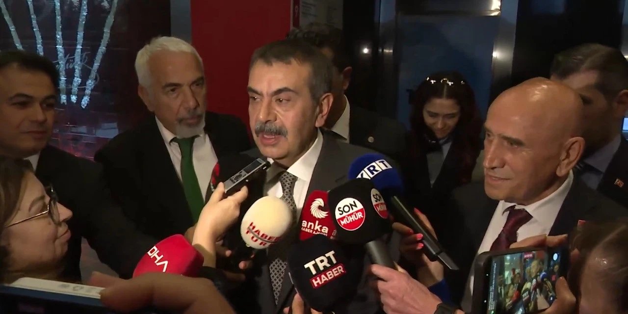 Bakan Tekin'den Kılıçdaroğlu'na ziyaret: Kızının nikahına davet etti