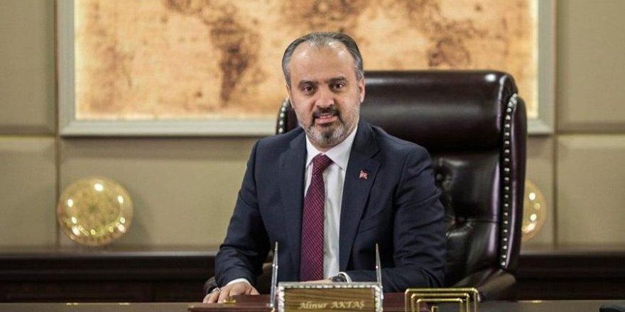 Ak Partili Başkan Tepkiler Artınca O Şirketlerden istifa Etti