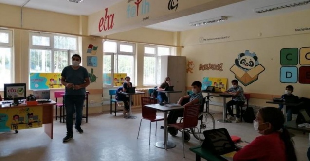 Okullar ne zaman açılacak, yüz yüze eğitim olacak mı? Kaçıncı sınıflar okula gidecek?