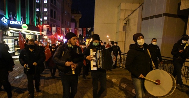 Artvin’de sessiz fener alayı