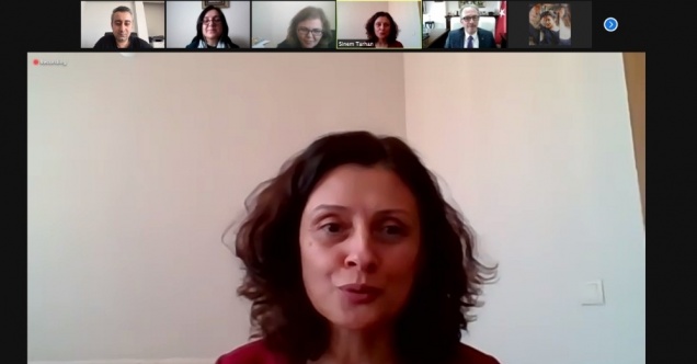 Pandemi döneminde kadın sorunları konuşuldu