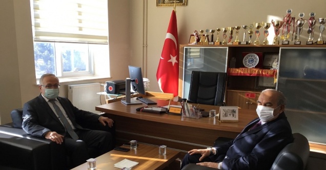 Rektör Ak, Kazım Karabekir Meslek Yüksekokulu’nda incelemelerde bulundu