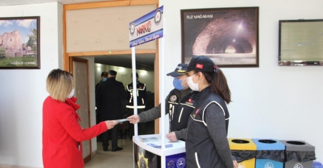 Çankırı’da ’En İyi Narkotik Polisi Anne Projesi’ kapsamında 600 kadına ulaşıldı