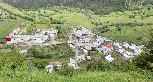 Ardahan’da bir köy karantinaya alındı