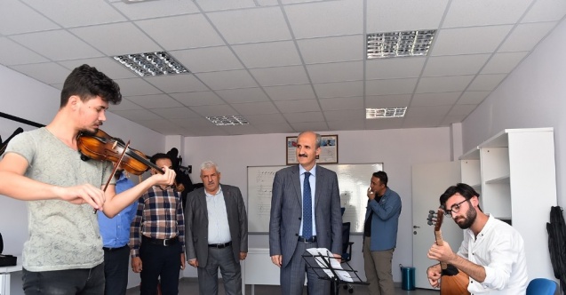 Dulkadiroğlu Gençlik Merkezinde kurs kayıtları başladı