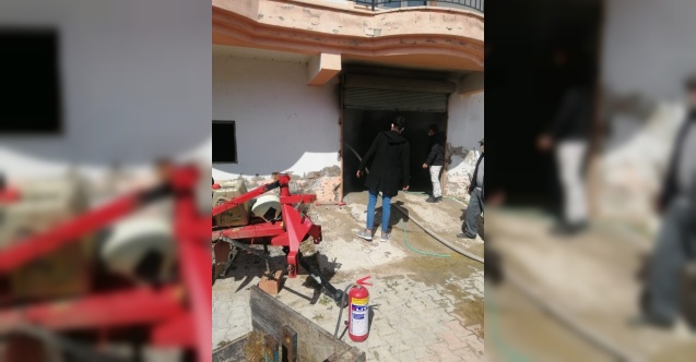 Bucak’ta ahırda çıkan yangın korkuttu