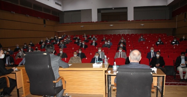 Midyat Kaymakamı Dundar muhtarlar toplantısına başkanlık yaptı