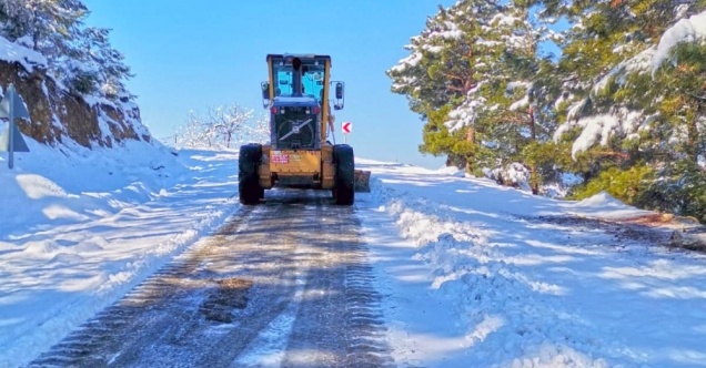 Kahramanmaraş’ta karla mücadele