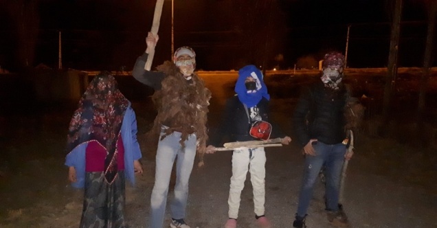 Tuzluca’da Köseler geleneği ile vatandaş moral buldu