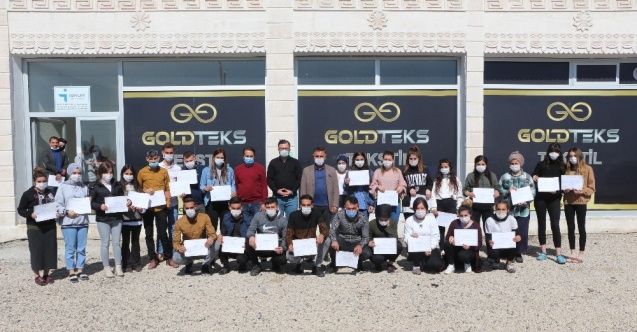 Silopi’de istihdama yönelik kursta sertifika sevinci