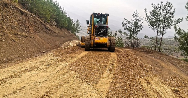 Kırsal mahalle yolları yenileniyor