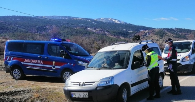 Burdur’da 75 araç sürücüne 57 bin 860 TL ceza