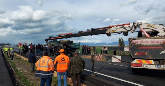 Hatay’da traktörü devrildi: 1 yaralı