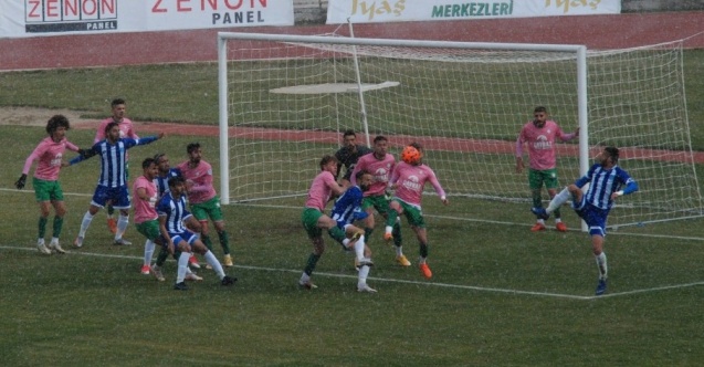 TFF 3.Lig: Isparta 32 Spor: 2 - Elazığ Karakoçan FK: 2