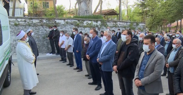 Koronavirüse yenik düşen gazeteci Soner Toros son yolculuğuna uğurlandı