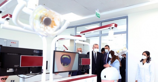 Cumhurbaşkanı Erdoğan, RTEÜ Diş Hekimliği Fakültesi’nin açılışını gerçekleştirdi