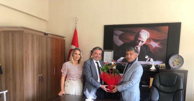 Okulların talepleri için dolaşıyorlar