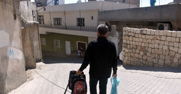 İhtiyaç sahibi öğrencilere kırtasiye yardımı yapıldı