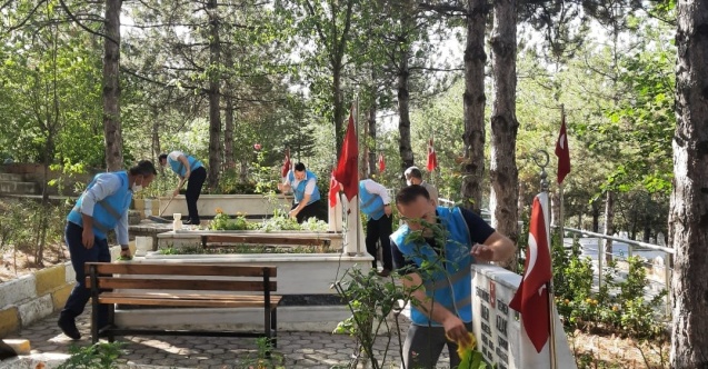 Denetimli serbestlik müdüründen örnek davranış