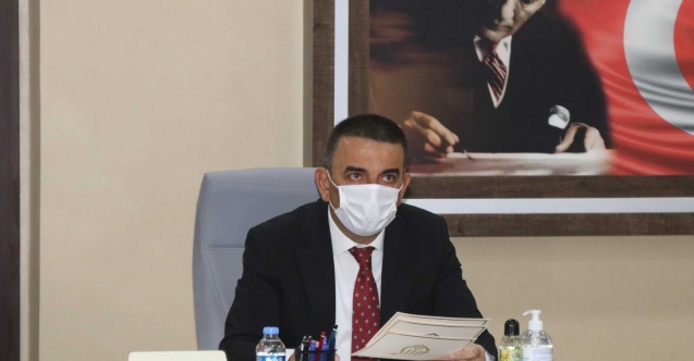 Siirt Valisi Hacıbektaşoğlu başkanlığında pandemi değerlendirme toplantısı gerçekleştirildi