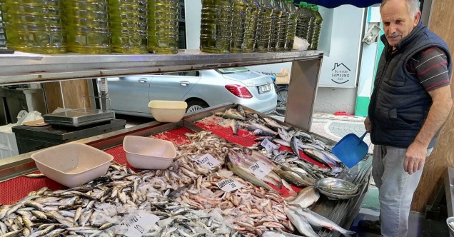 Balık az, fiyatlar pahalı