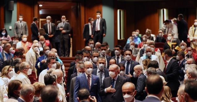 Bartın Üniversitesi, Cumhurbaşkanlığı Külliyesi’nde Akademik yıl açılış törenine katıldı