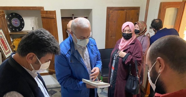 İki Rektör KİTAM’da buluştu