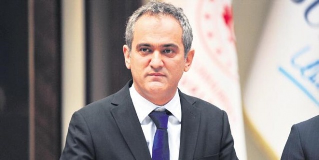 Okul terklerinin önlenmesi için erken uyarı sistemi