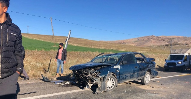 Diyarbakır’da trafik kazası: 2 yaralı