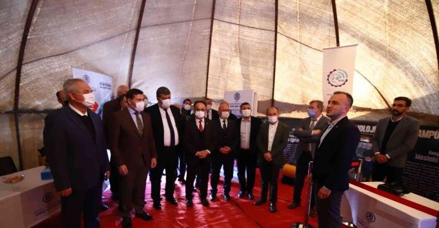 Konya’da “Var Olmanın Dijital Yolculuğu” Dijital Sanat Sergisi açıldı