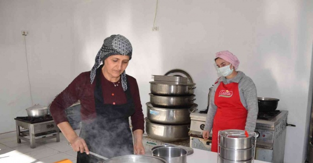 Şırnak’ta 4 yıllık proje sayesinde 300 aile sıcak aşa ulaştı