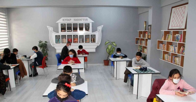 Ağrı, 554 okula kütüphane kurarak ülke genelinde birinci oldu
