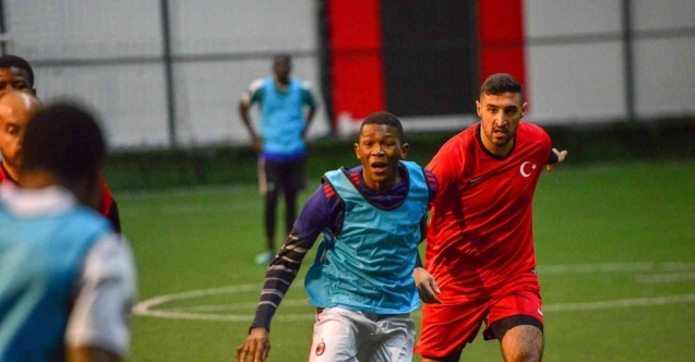 Kardeş ülkeler futbol turnuvası başladı