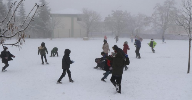 Banaz’da okullara kar tatili