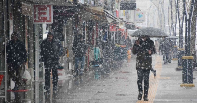 Bitlis’te kar yağışı
