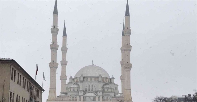 Iğdır’daki bazı okullarda eğitime kar engeli