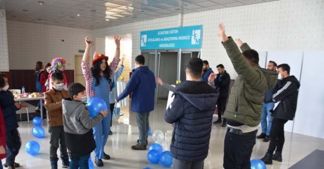 Üniversite öğrencilerinden farkındalık etkinliği