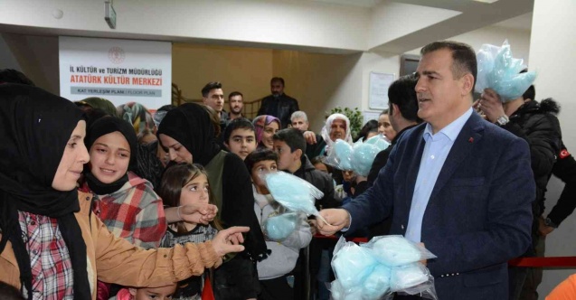 Hakkari Belediyesi Ramazan gecelerine renk katıyor