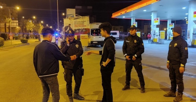 Çarşı ve mahalle bekçileri gece uygulamalarını sürdürüyor