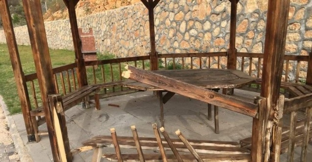 Banklara zarar verildi