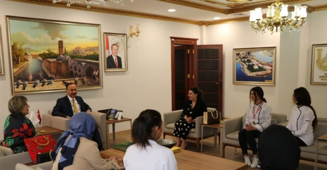 Şanlıurfalı öğrenciler yemek yarışmasında Türkiye şampiyonu oldu