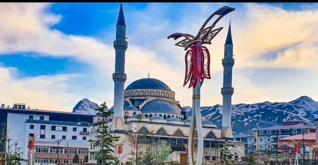 Şair polisin objektifinden Hakkari