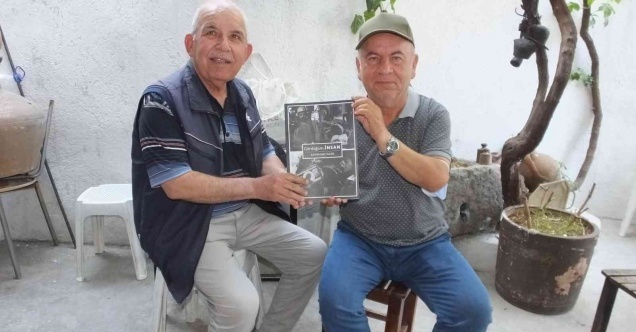 Balıkesirli eğitimci bastırdığı Fotoğraf albümünün dağıtımına başladı