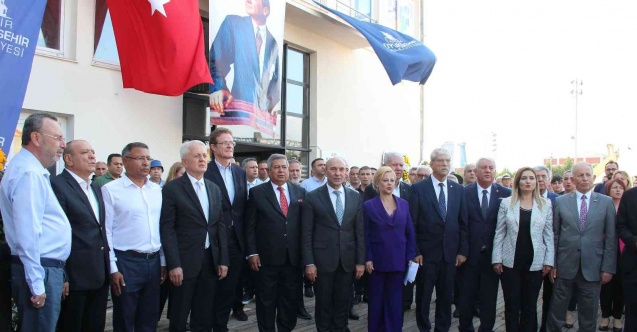 Türkiye’nin en büyük ‘Uluslararası Basın Merkezi’ açıldı