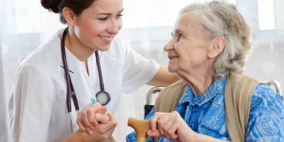 Kadınlara Sağlık Sektöründe Yeni İş İmkanı