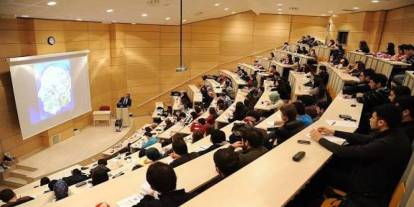 YÖK'ten Üniversite Öğrencilerini İlgilendiren Karar: 3 Yıllık Lisans Eğitimine Geçiş Tarihi Belli Oldu