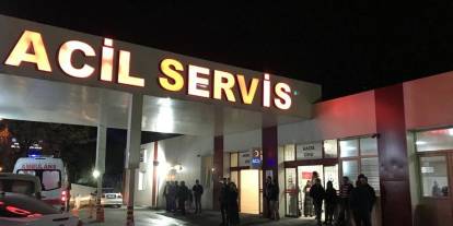 Lisede Okul Bahçesindeki Bıçaklı Kavgada: 2 Öğrenci Yaralandı