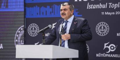 Bakan Tekin Resmen Açıkladı: Liselerde Ders Yükü Hafifliyor, Müfredat Değişiyor!